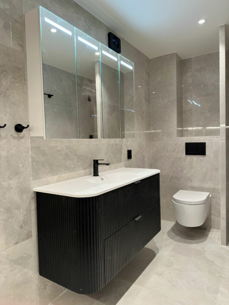 20251017_122106857_iOS